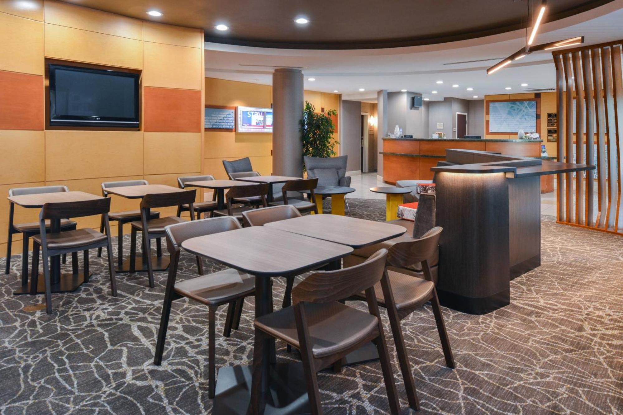 Hotel Springhill By Marriott Palmdale