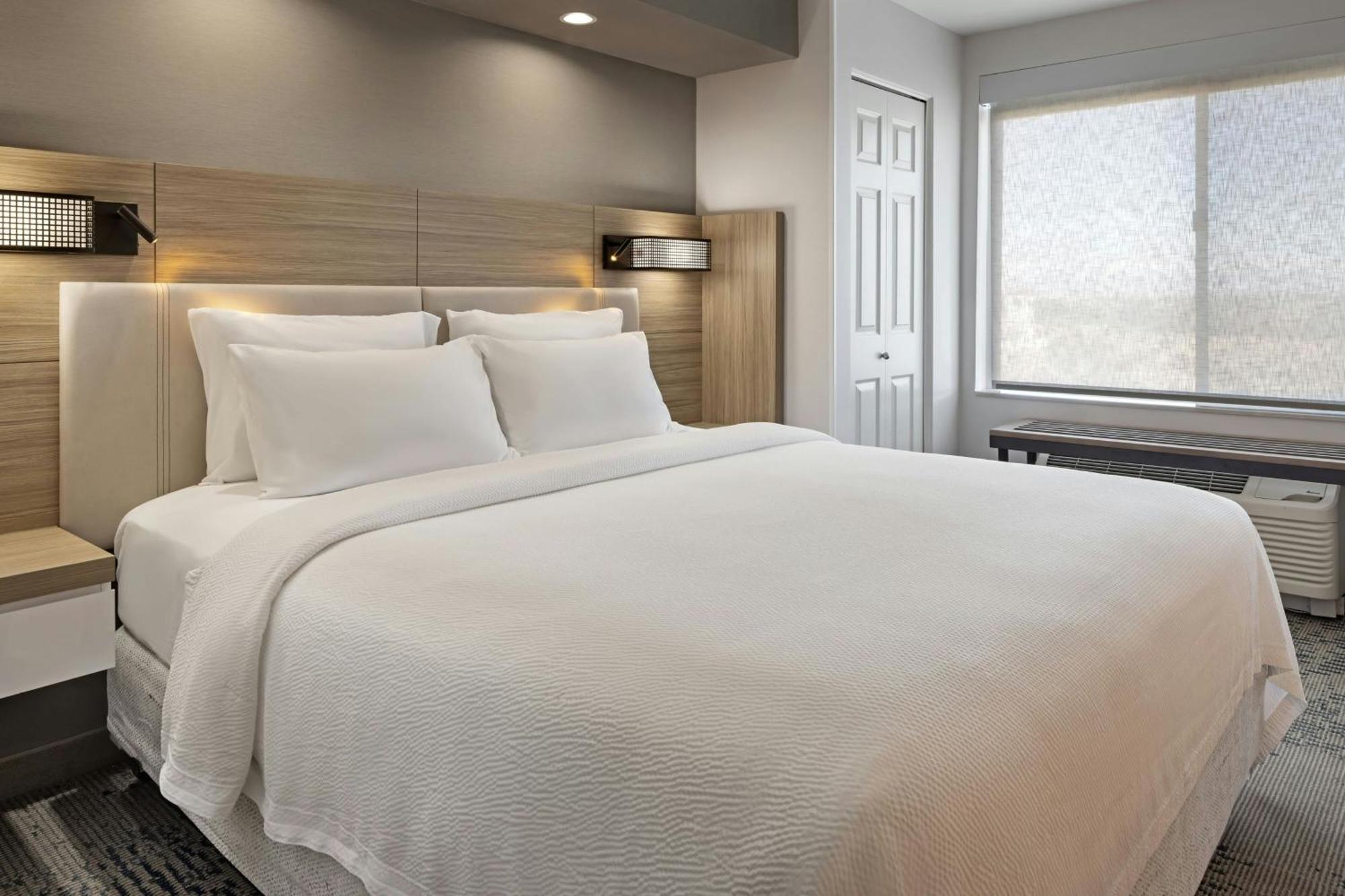 Springhill By Marriott Palmdale Hotel